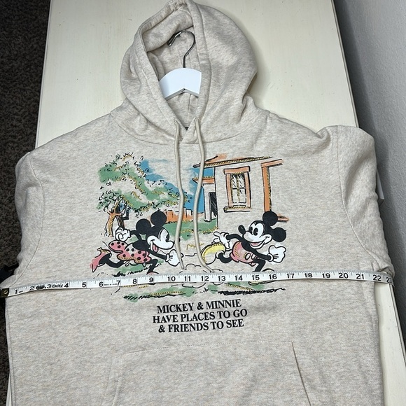 NWT Disney Mickey & Minnie Cream Places to Go and Friends to See Hoodie Size S - Picture 8 of 10